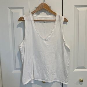 J. Crew 100% cotton white v-neck sleeveless tank top XXL